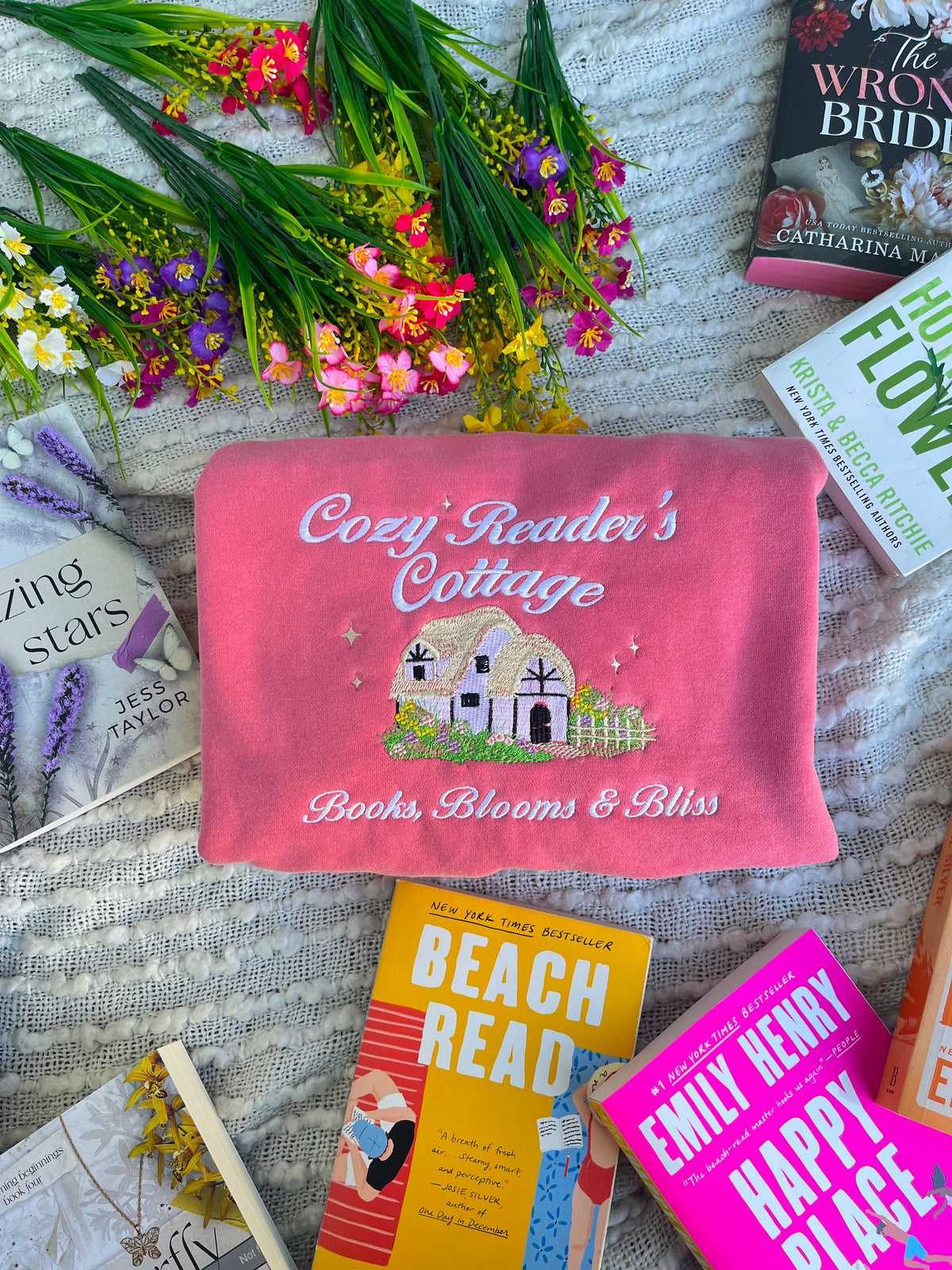 Cozy Readers Cottage Sweatshirt