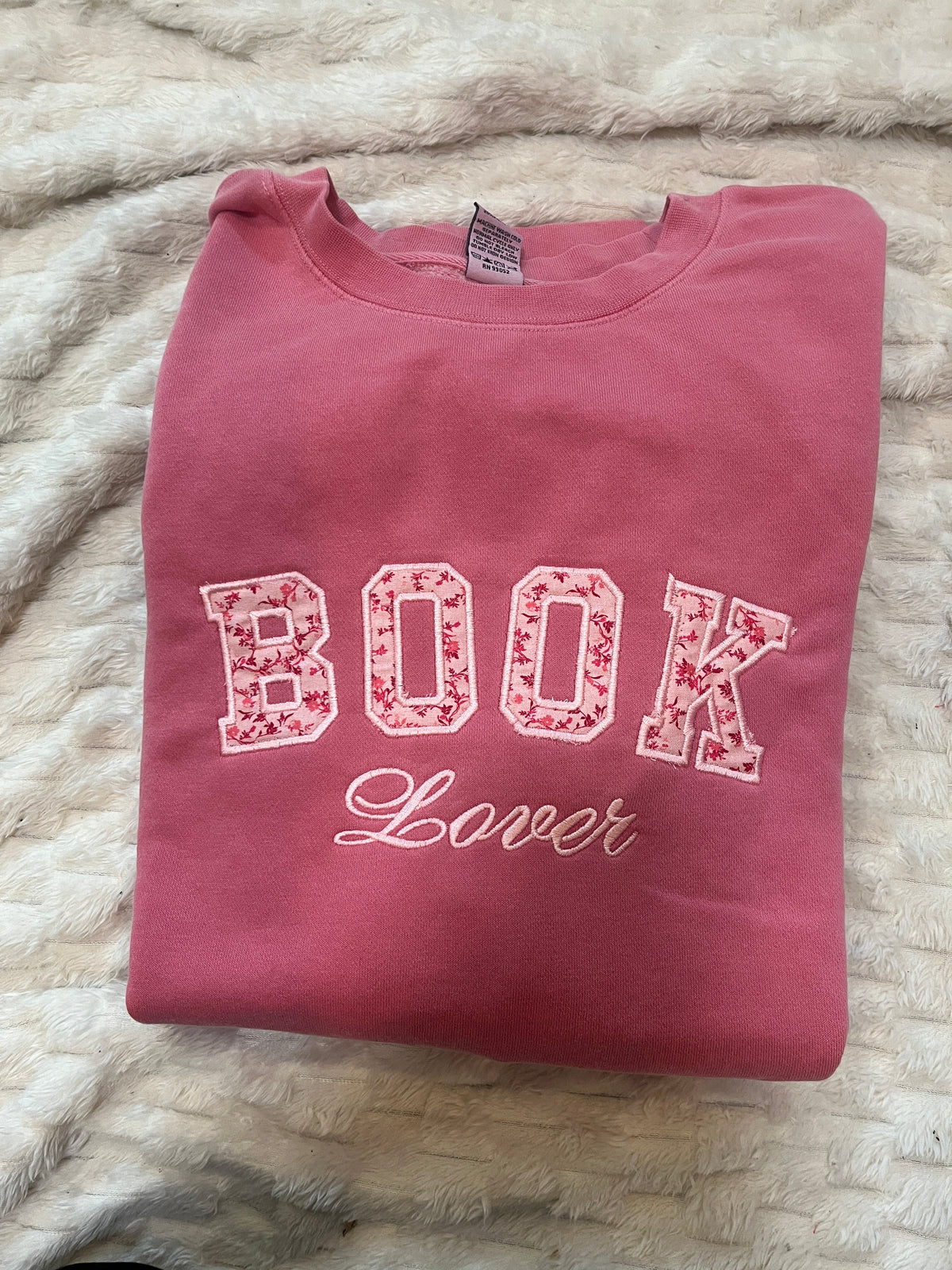 LARGE - Book Lover Sweatshirt