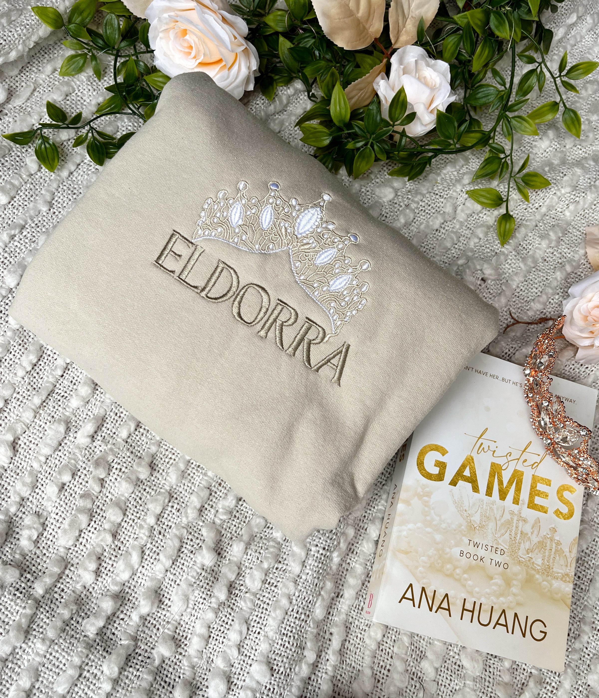 Eldorra Twisted Games Sweatshirt – Threaded By Sabrina